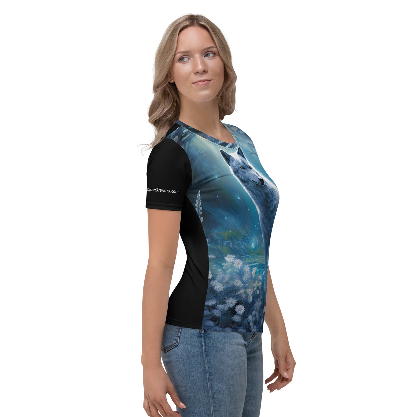 Women's T-shirt - Moonlight Wolf